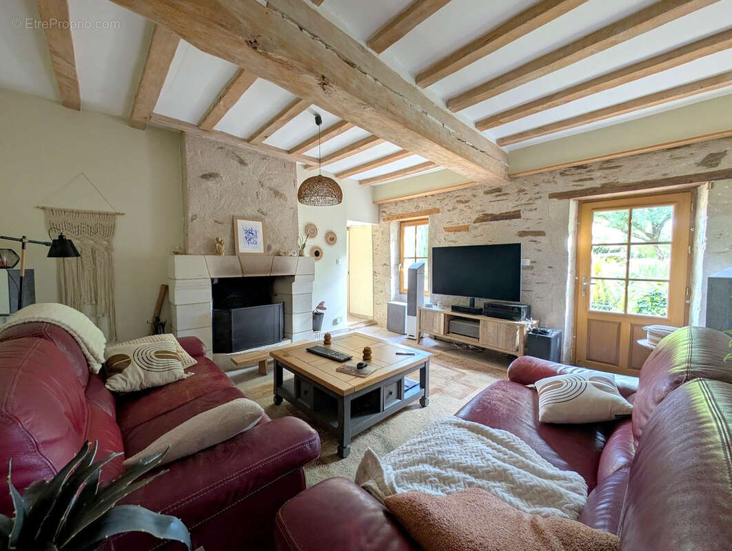 Tres belle longere en pierre - photo 5