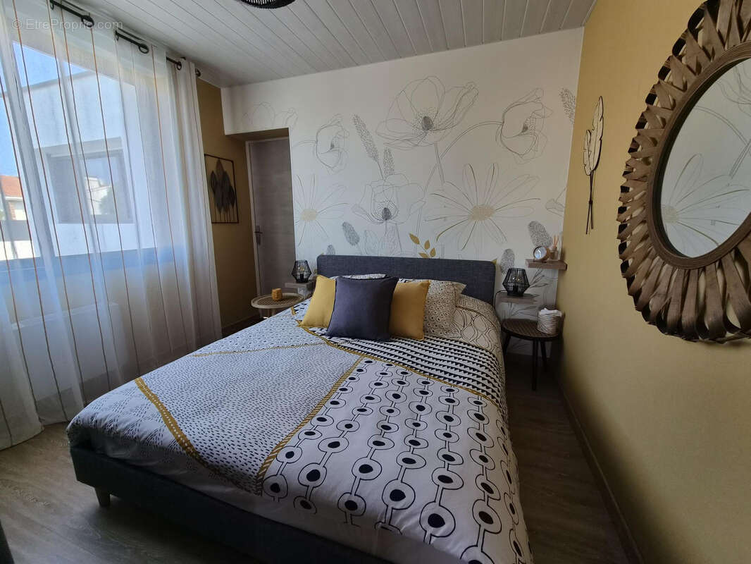 En limite de Boisvinet - 2 chambres + espace couchage - piscine - photo 4