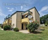 Appartement à CASTELNAUD-DE-GRATECAMBE