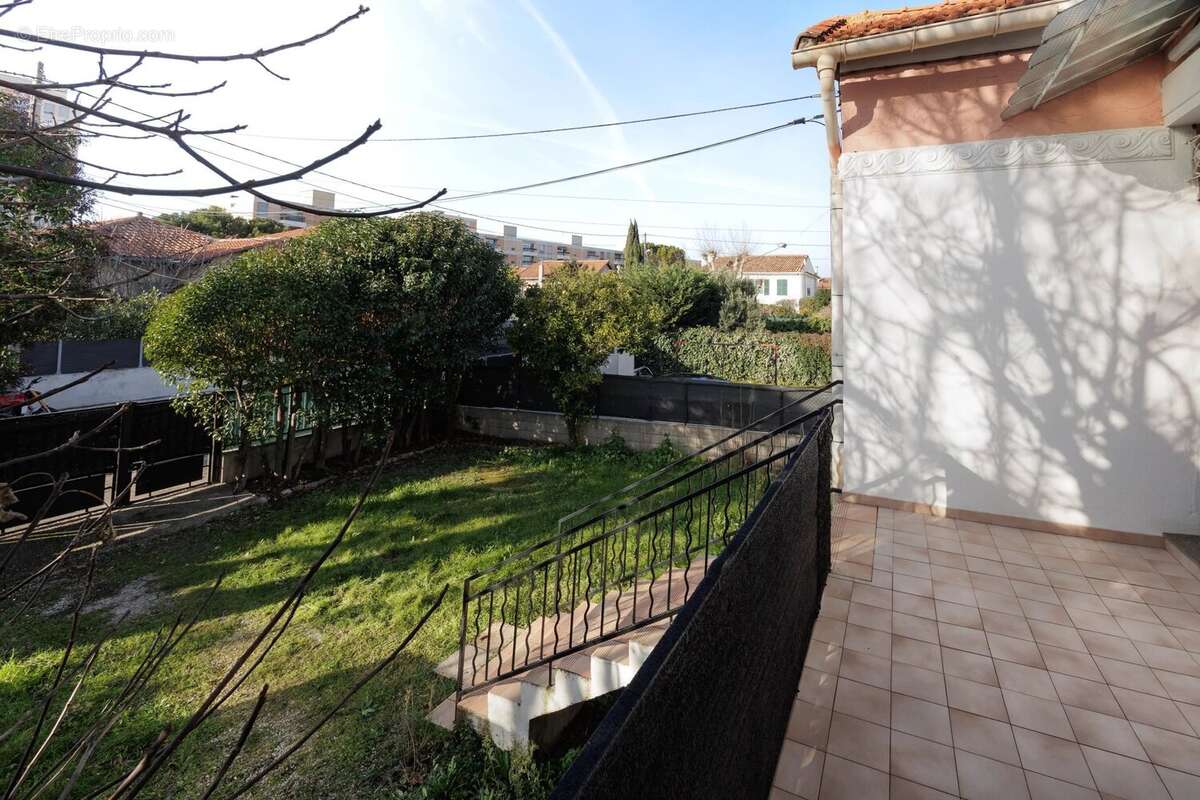 Appartement à MARSEILLE-12E