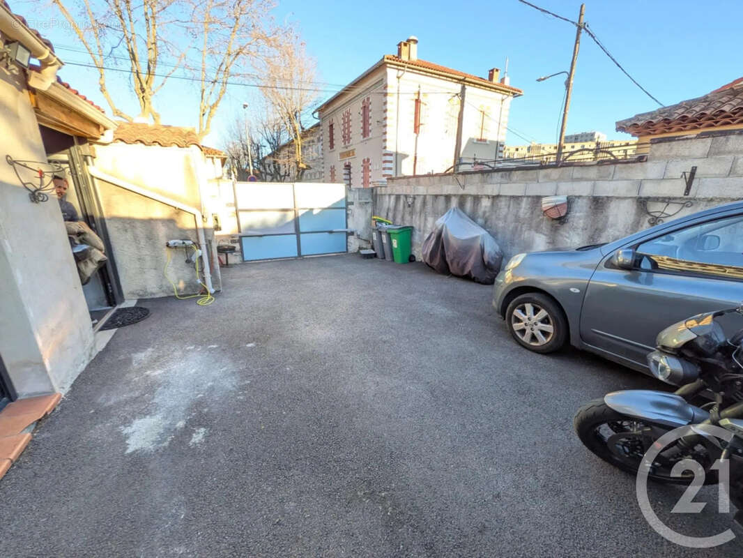 Appartement à TOULON