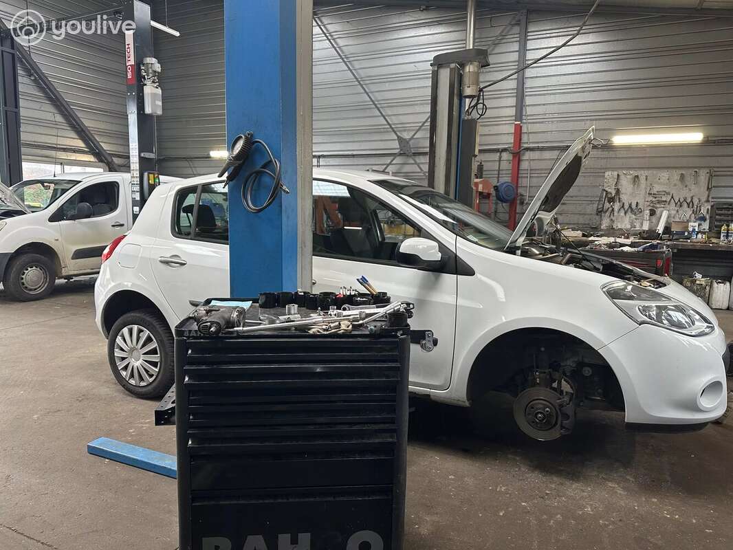 Commerce à MONTIGNY-LE-CHARTIF