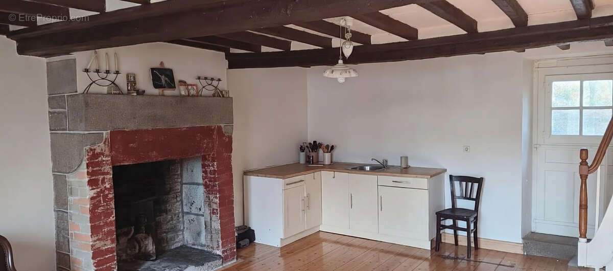 Maison à Coulouvray Boisbenatre - photo 3