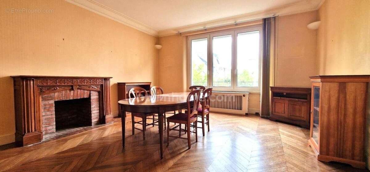 A vendre Bretagne-Finistere-Douarnenez-centre ville-Maison- 18 pièces-Terrasse-Jardin-local commercial - photo 3