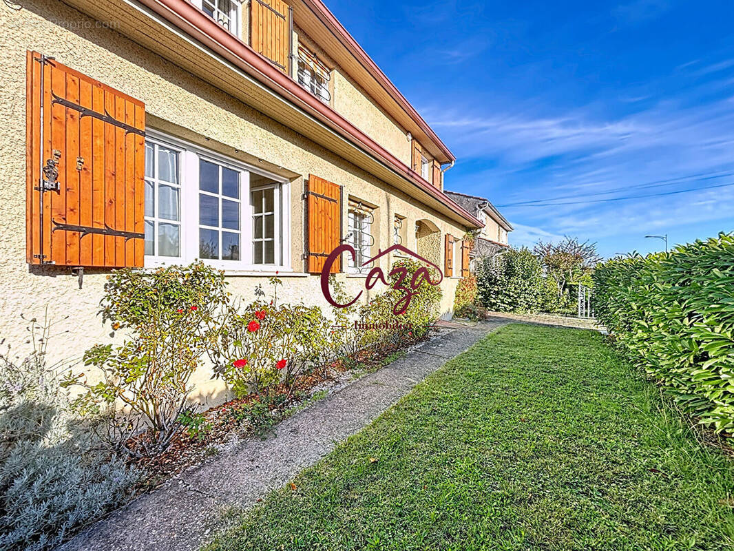 Maison à CARBON-BLANC