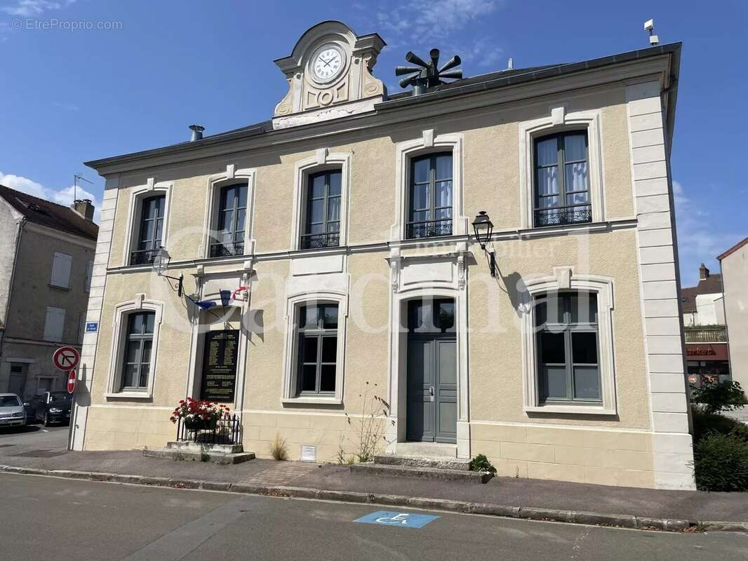 Maison à FEUCHEROLLES