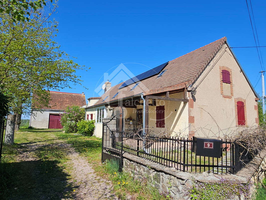 Maison à JALIGNY-SUR-BESBRE
