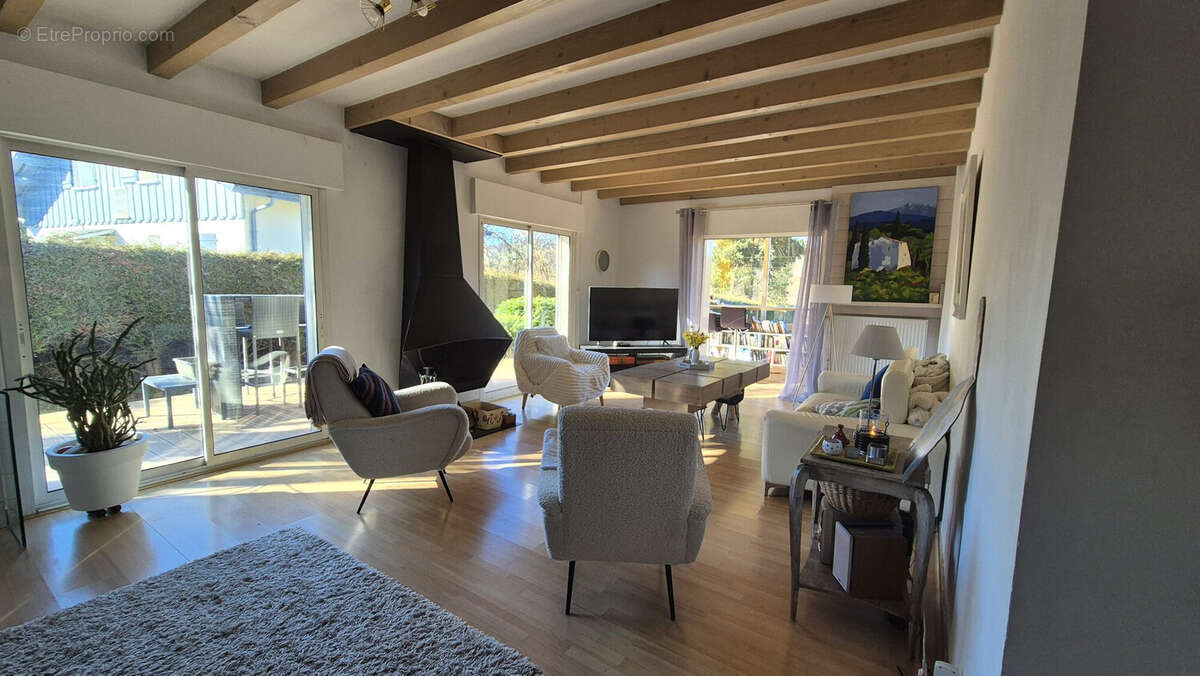 Maison 176 m² à Reignier  - photo 5
