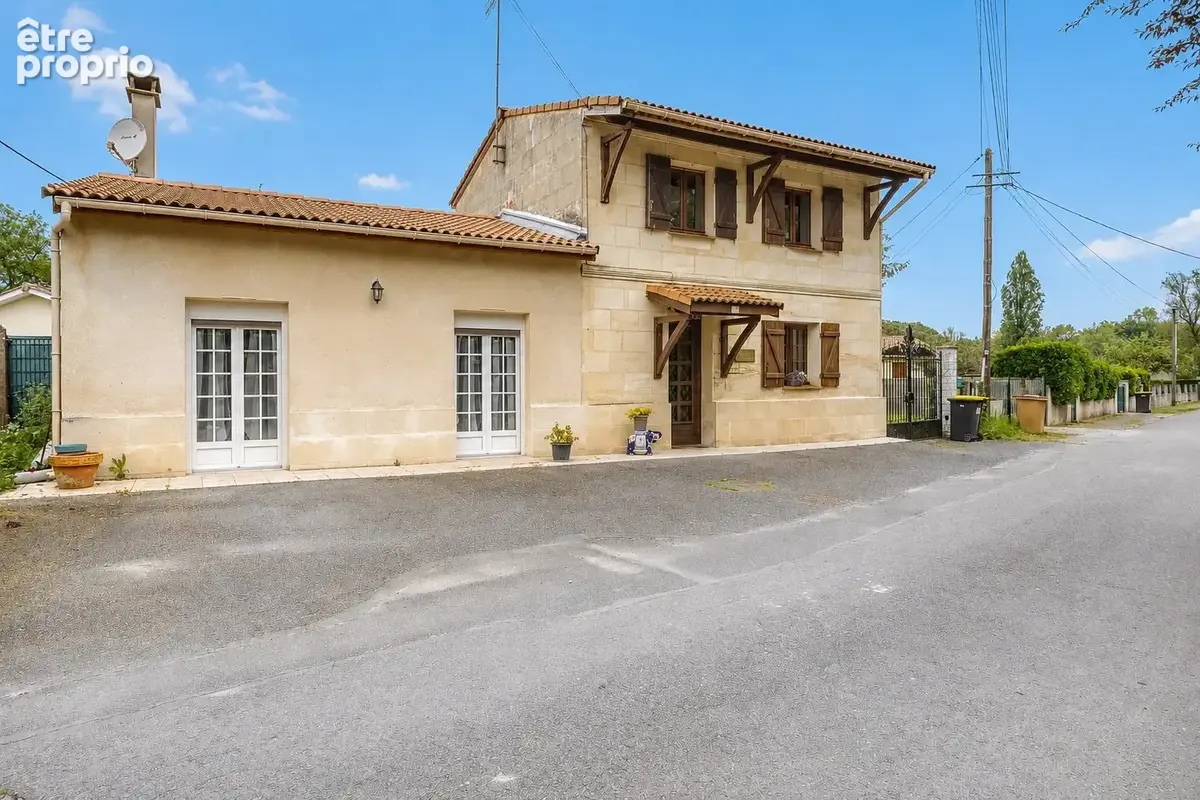 Maison à IZON