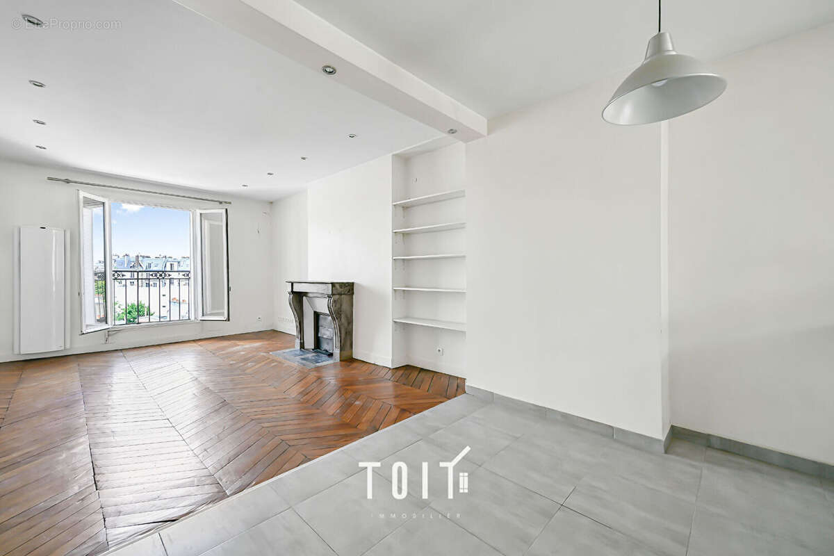 Appartement à PARIS-14E