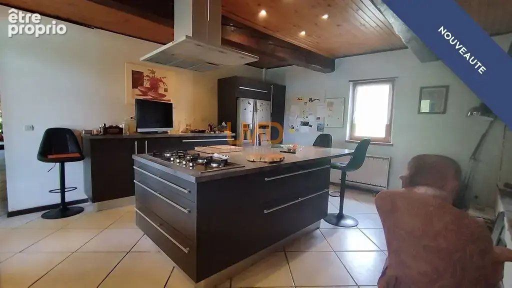 Maison T5 de plain pied, 176 m2 habitable - photo 5
