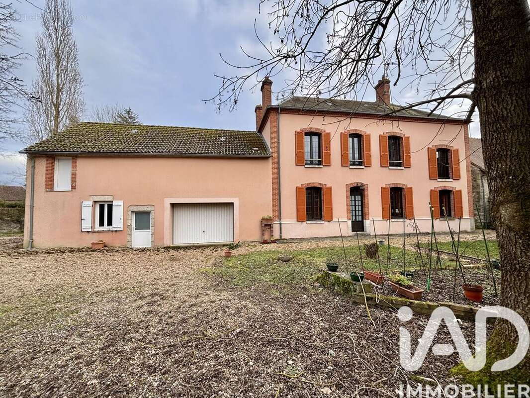 Photo 3 - Maison à AUXY