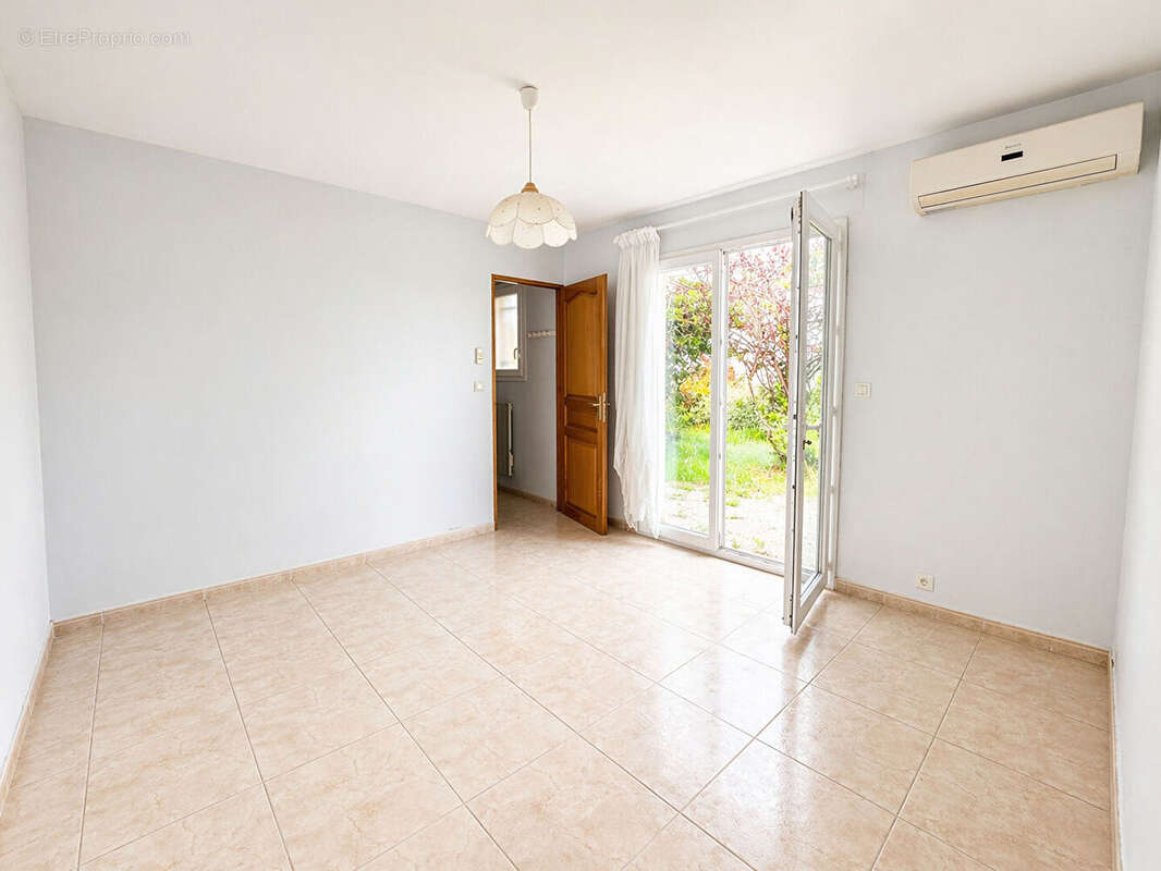 Maison à ASSIGNAN