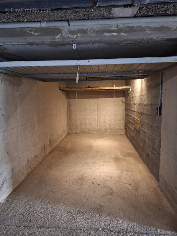 Parking à LE GRAU-DU-ROI