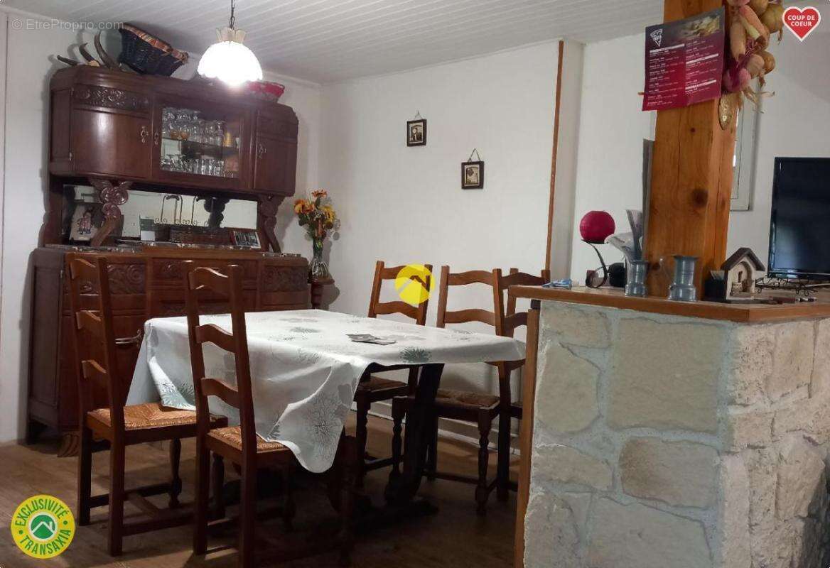 Maison 87 m² à Joursac  - photo 11