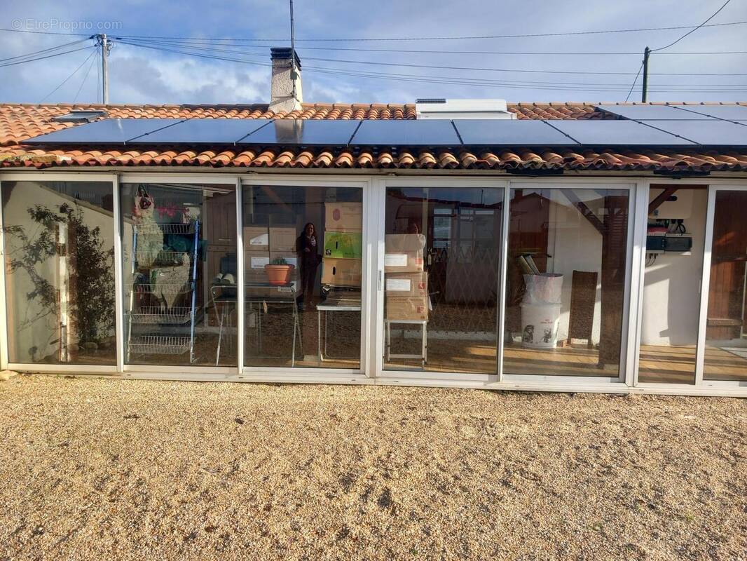 Photo 1 - Maison à CHAMPAGNE-LES-MARAIS