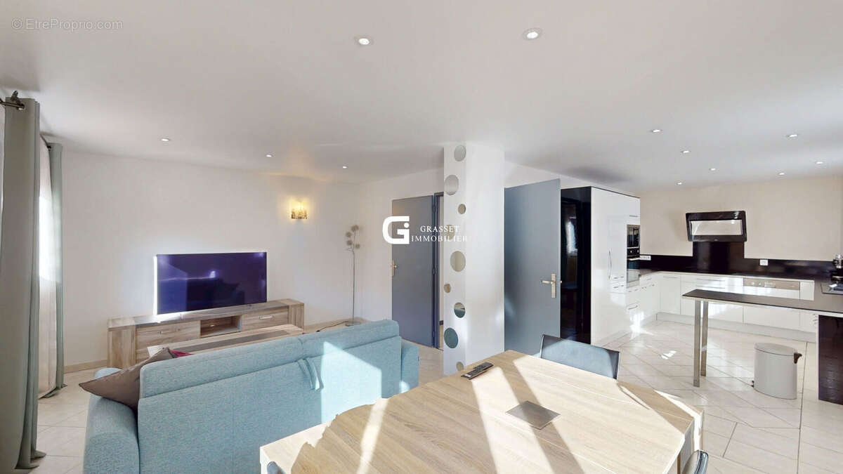 Appartement à OYONNAX
