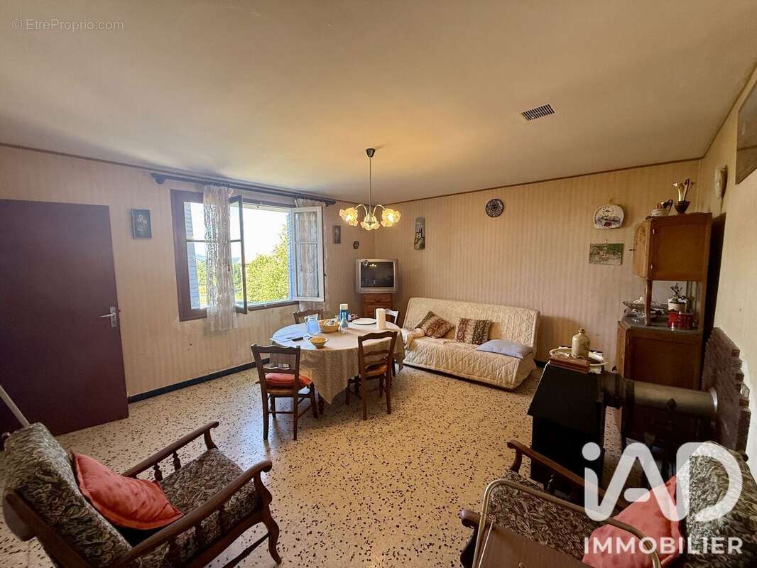 Maison 90 m² à Ferrassieres  - photo 7