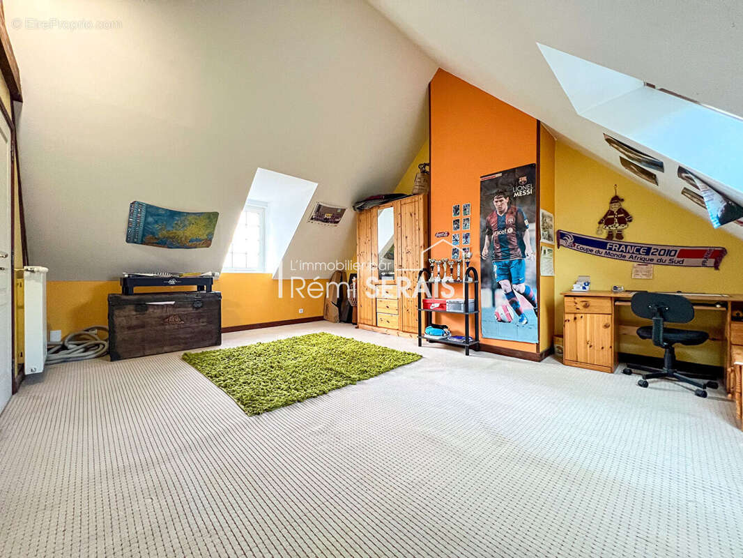 À vendre - Maison de caractère avec piscine et dépendance à Clécy, au coeur de la Suisse Normande - photo 16