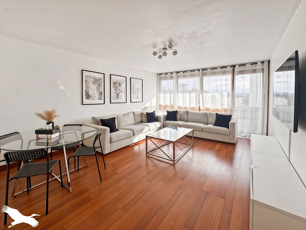 Appartement à MARSEILLE-13E