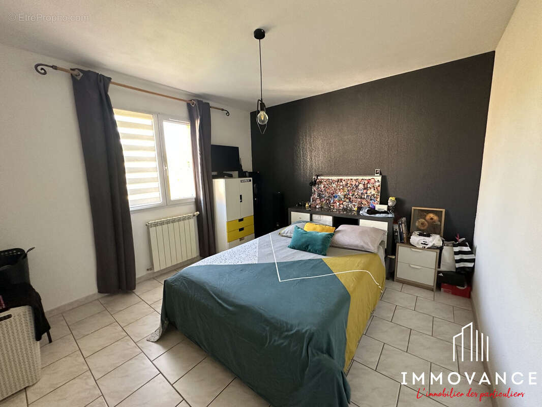 Maison 127 m² à Saint-Bres  - photo 9
