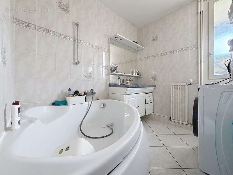 Appartement à ANNEMASSE