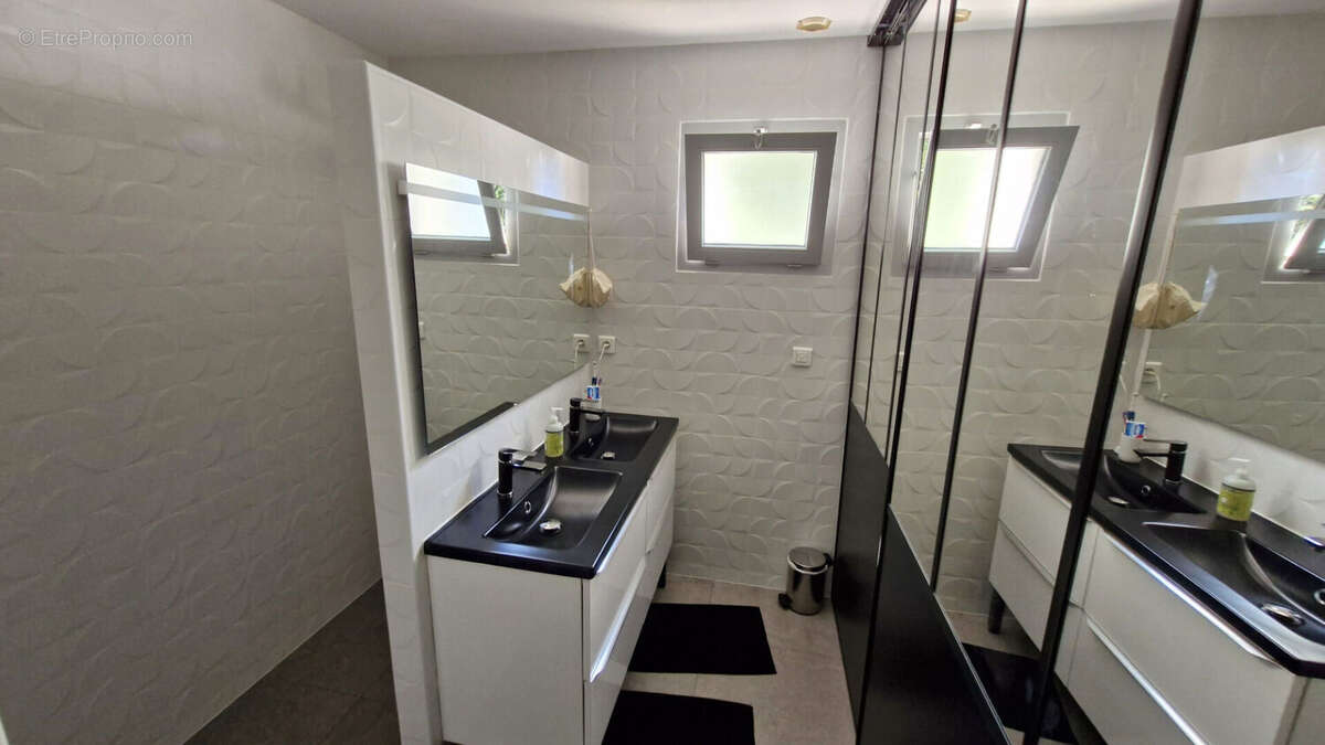 Maison d'architecte 7 pièces 173 m² centre ORTHEZ - photo 11
