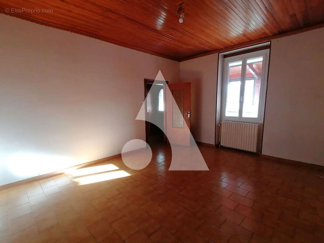 Maison à MONTCEAU-LES-MINES