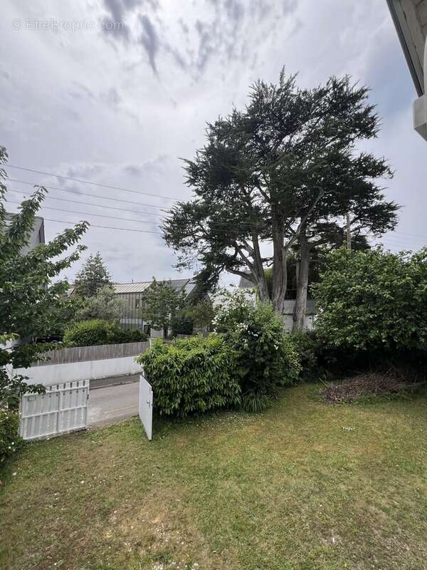 Maison 188 m² à Larmor-Plage  - photo 8