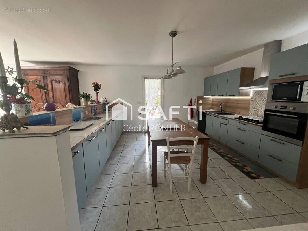 Photo 1 - Maison à ROCBARON