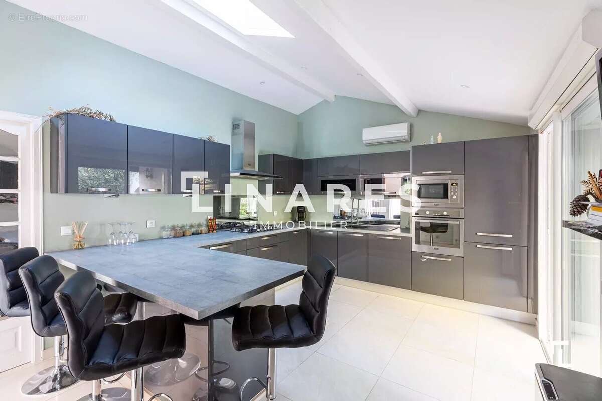 Maison à MARSEILLE-11E