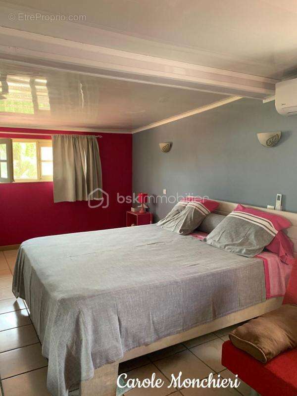 Appartement à LAMENTIN