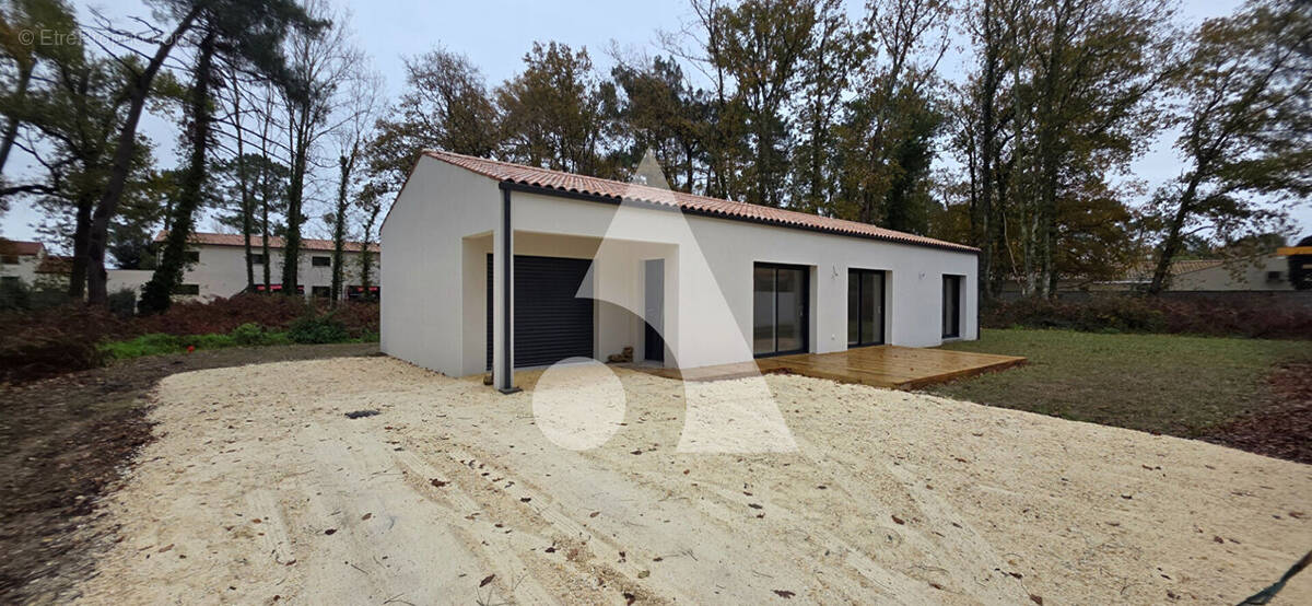 Maison à LA TREMBLADE