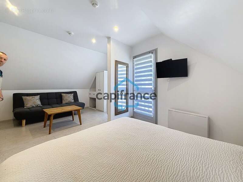 Commerce à VILLARS-COLMARS