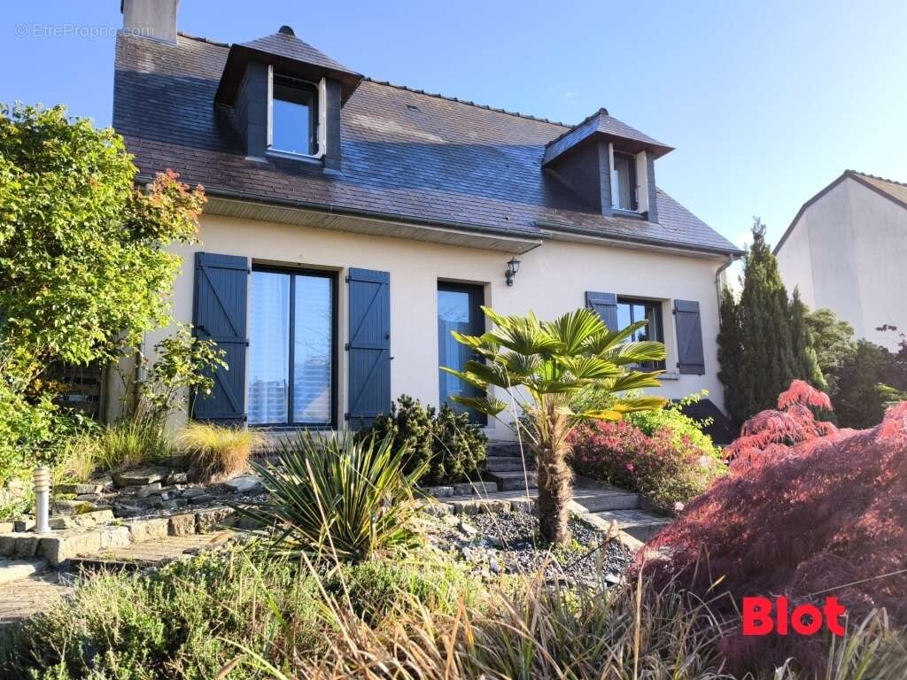 Maison à LA MEZIERE