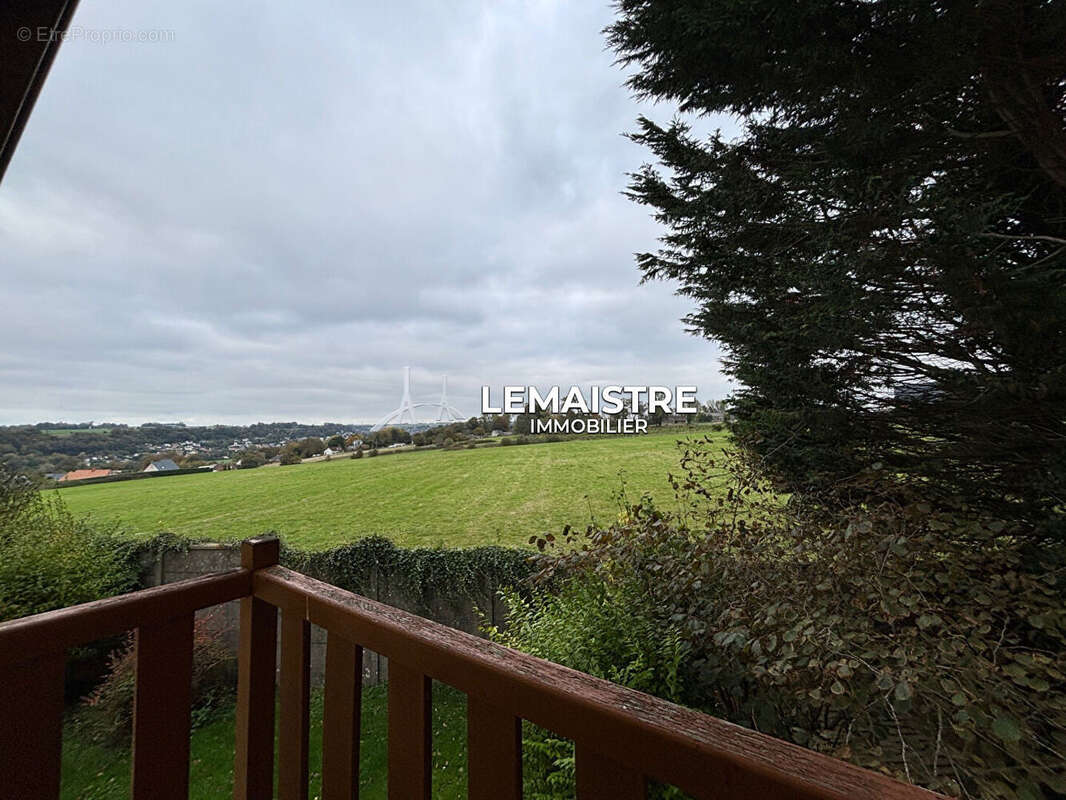 Maison à MONTIVILLIERS