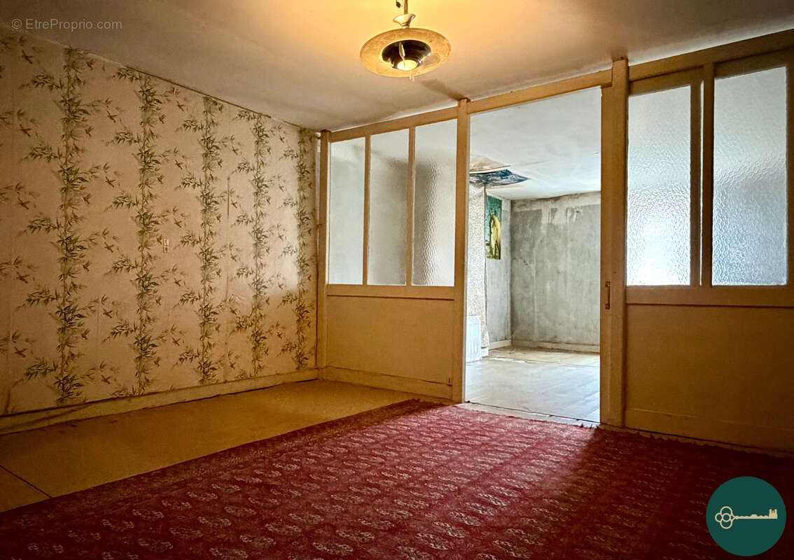 Maison à CHAUDENEY-SUR-MOSELLE