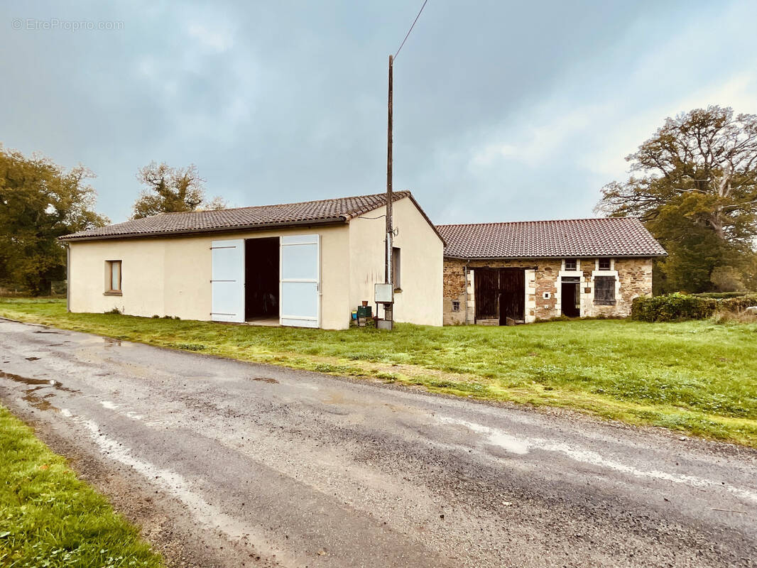 Maison à SAINT-MAURICE-DES-LIONS