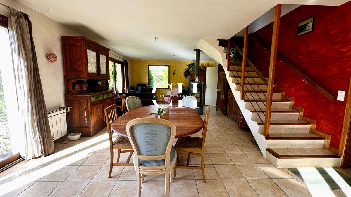 Maison à SAINT-ALBAN