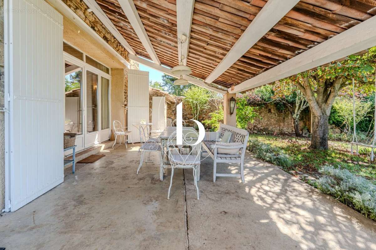 Maison à UZES
