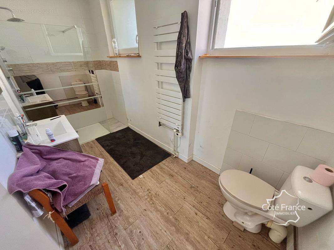 Maison de 3 chambres entièrement rénovée avec jardin, à quel - photo 11