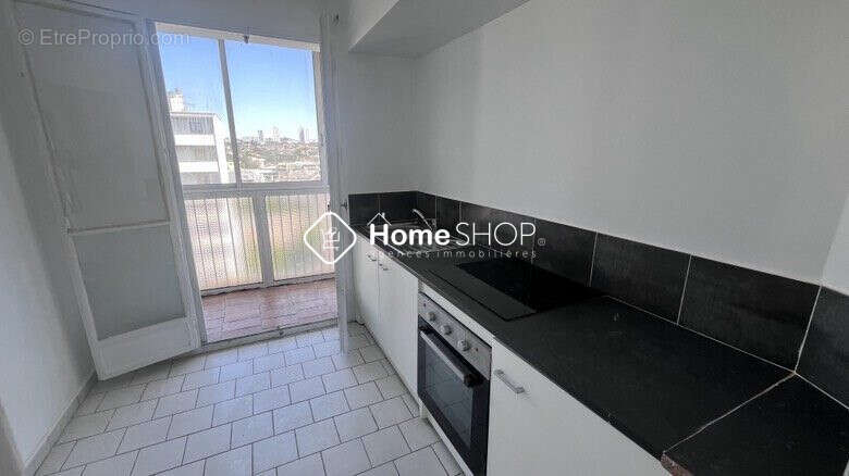 Appartement à MARSEILLE-15E