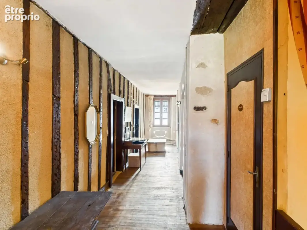 Une auberge historique au fort potentiel au cœur de Châlus - photo 16