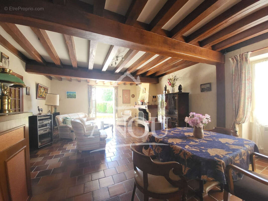 Maison à CLOYES-SUR-LE-LOIR