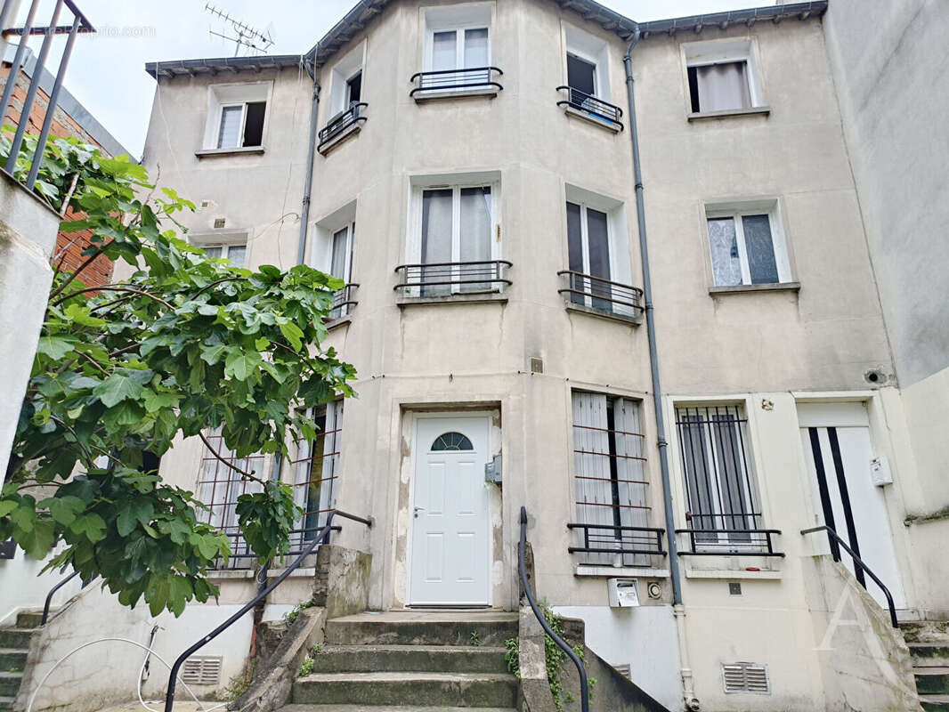 2 immeubles 8 pièce(s) 444 m2 - photo 2