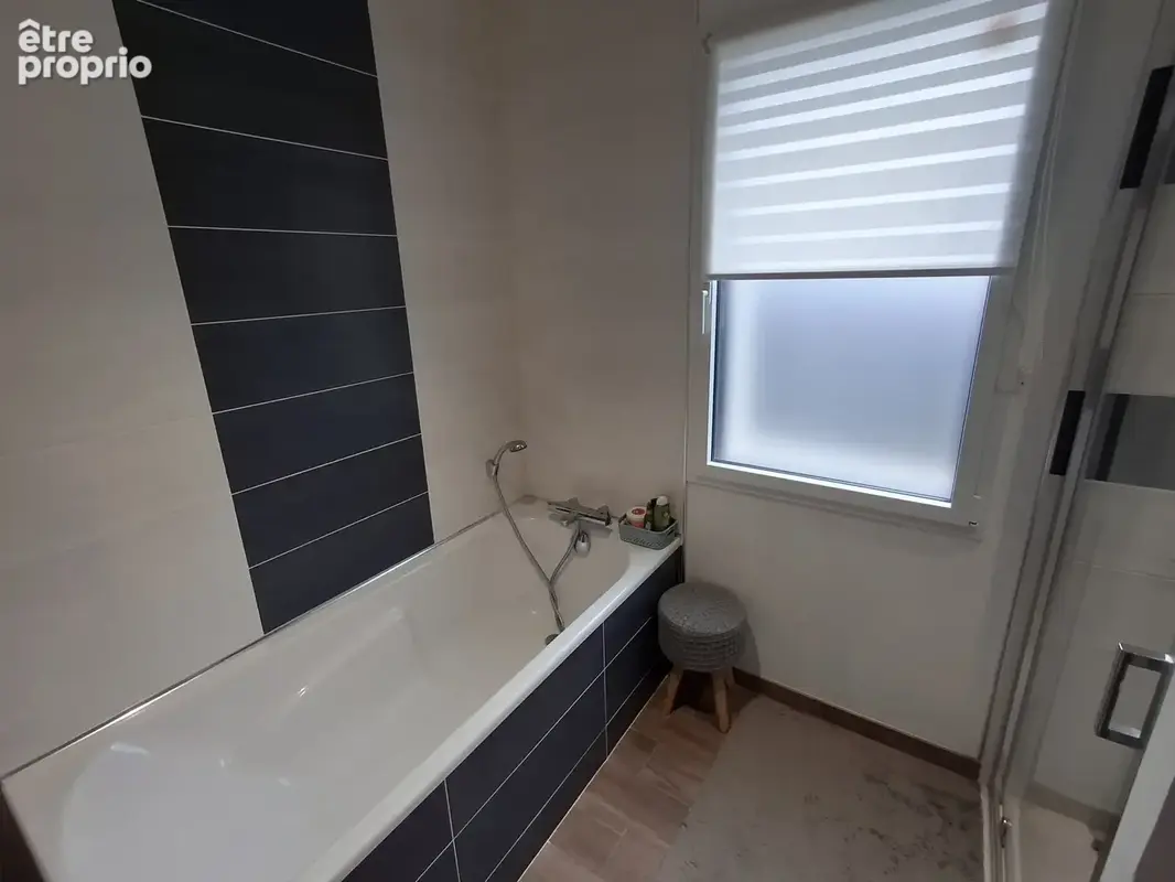 RARE A LA VENTE Fougères maison de plain pied - photo 9