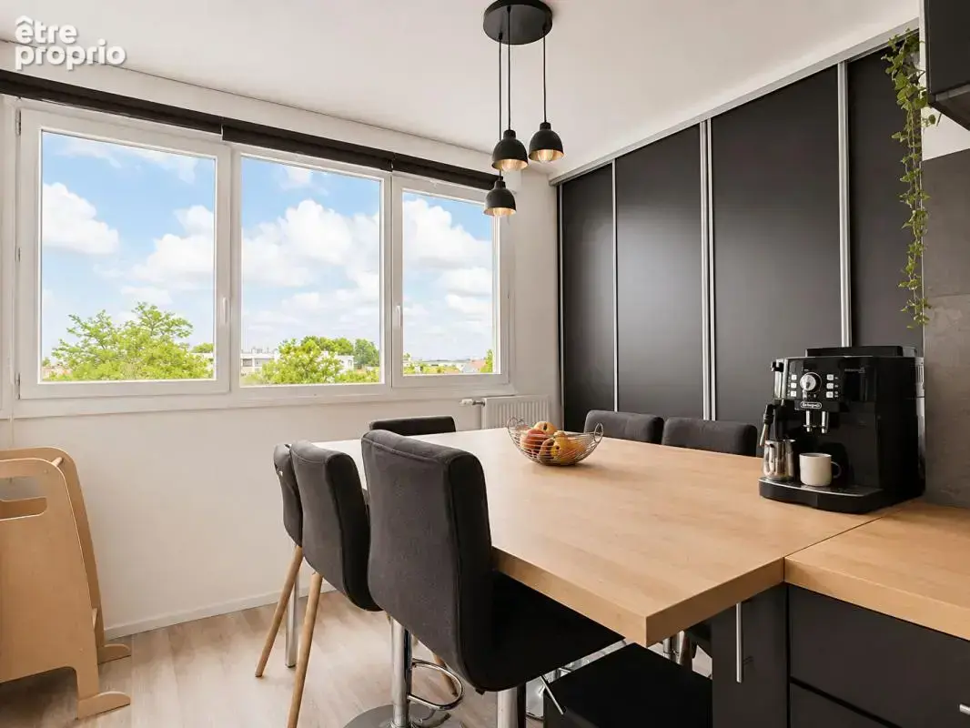 Vente T4 90m2 BORDEAUX (33000) - photo 3