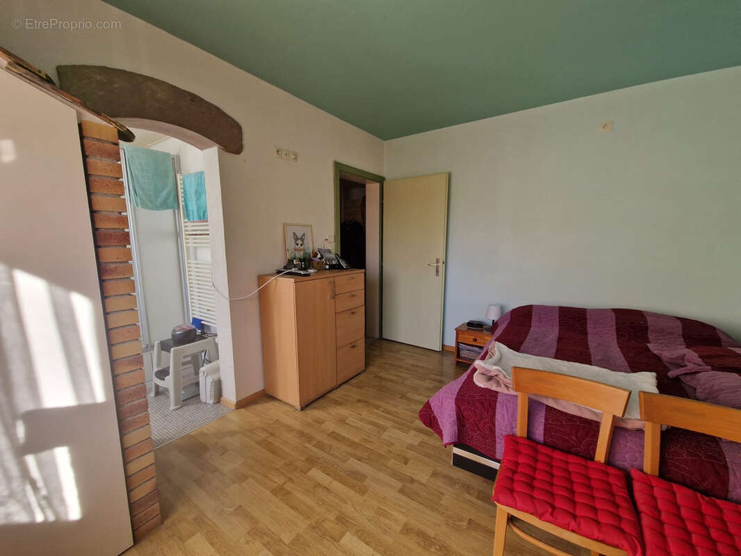 Idéal investissement   F3 avec balcons proche frontière suisse - photo 6