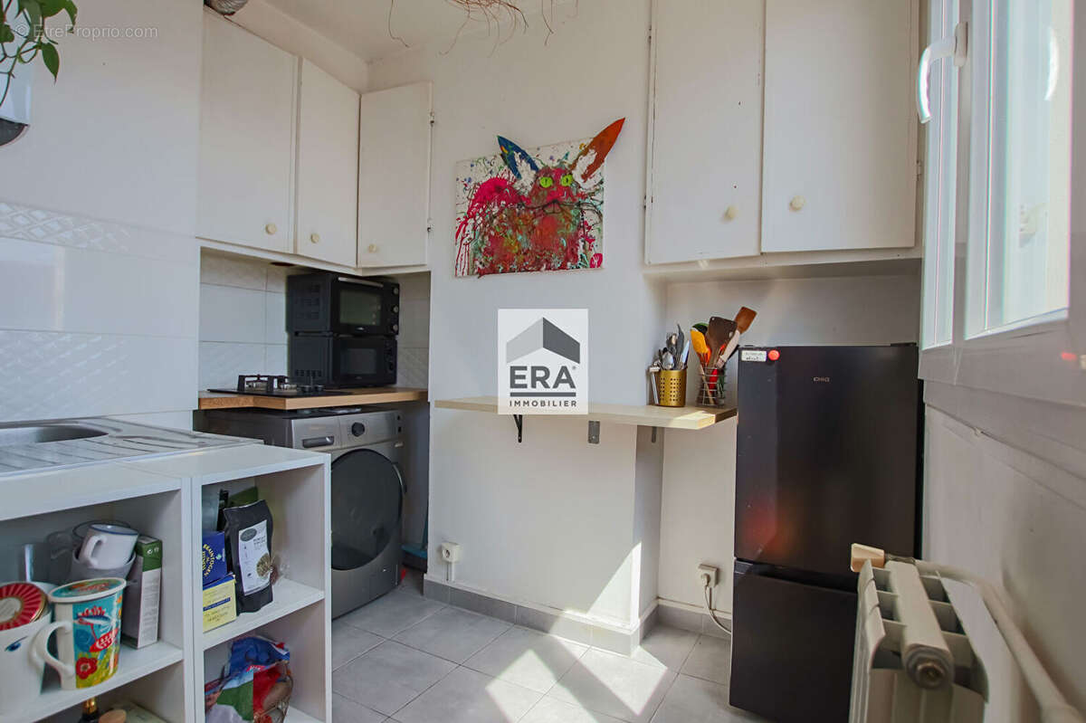 Appartement à PARIS-14E