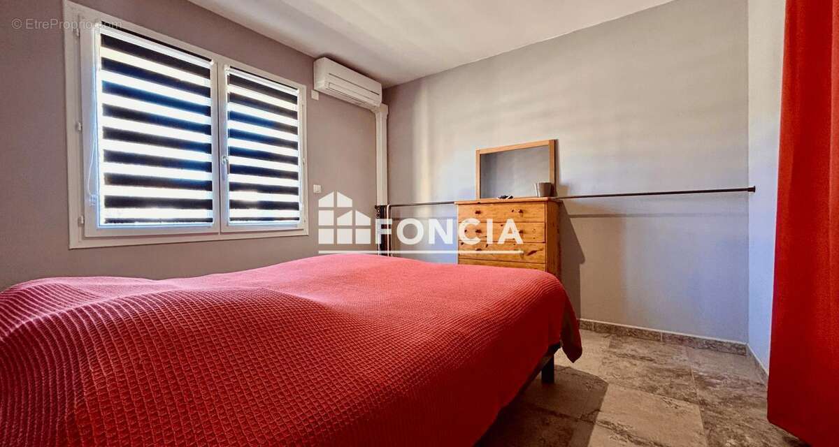 Maison à SAINT-GENIS-DES-FONTAINES